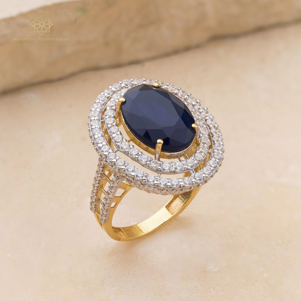Fine gold sapphire ring by Hibaat