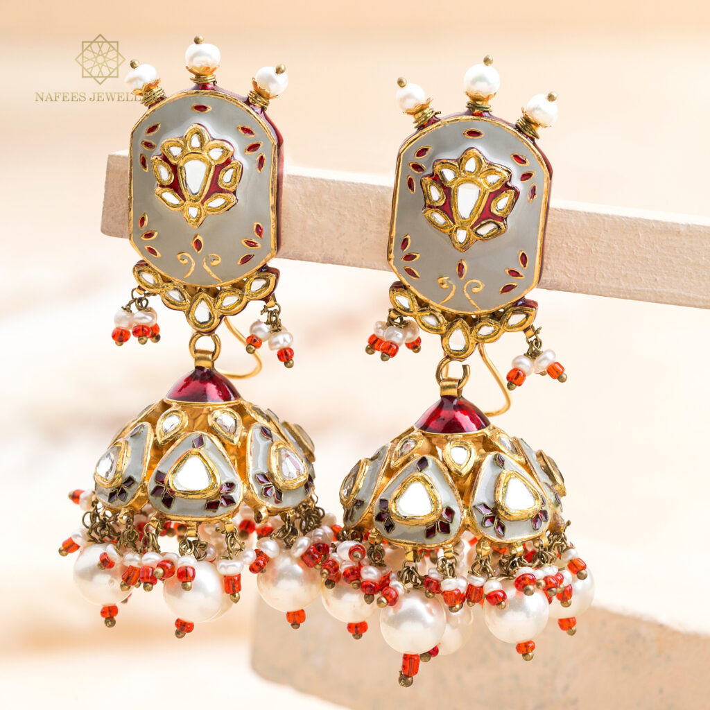 Fine gold ruby earrings by Hibaat