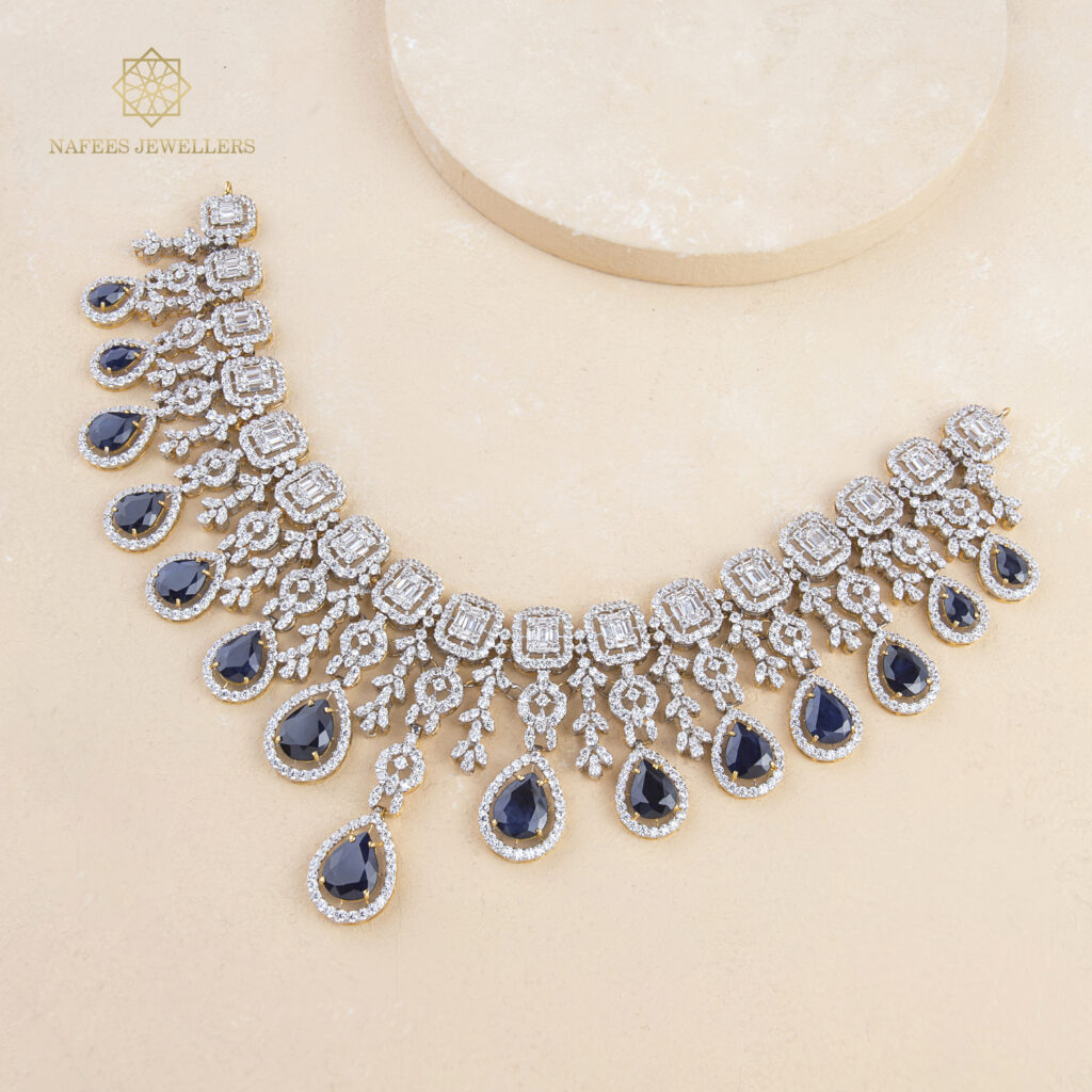 Fine gold sapphire necklace by Hibaat